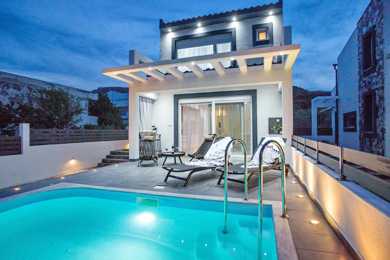 Villa JOY C Deluxe à Nea Iraklitsa Extérieur photo